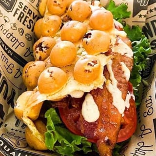 3BLT Waffle